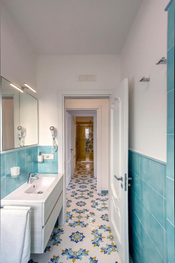 Апартаменти Domus Teresia - Amalfi Coast Фуроре Екстер'єр фото