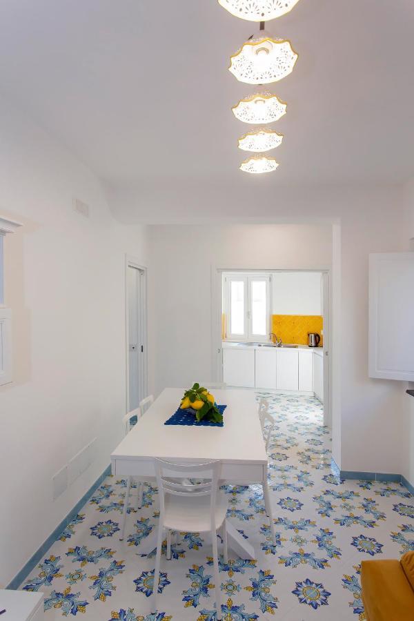 Апартаменти Domus Teresia - Amalfi Coast Фуроре Екстер'єр фото